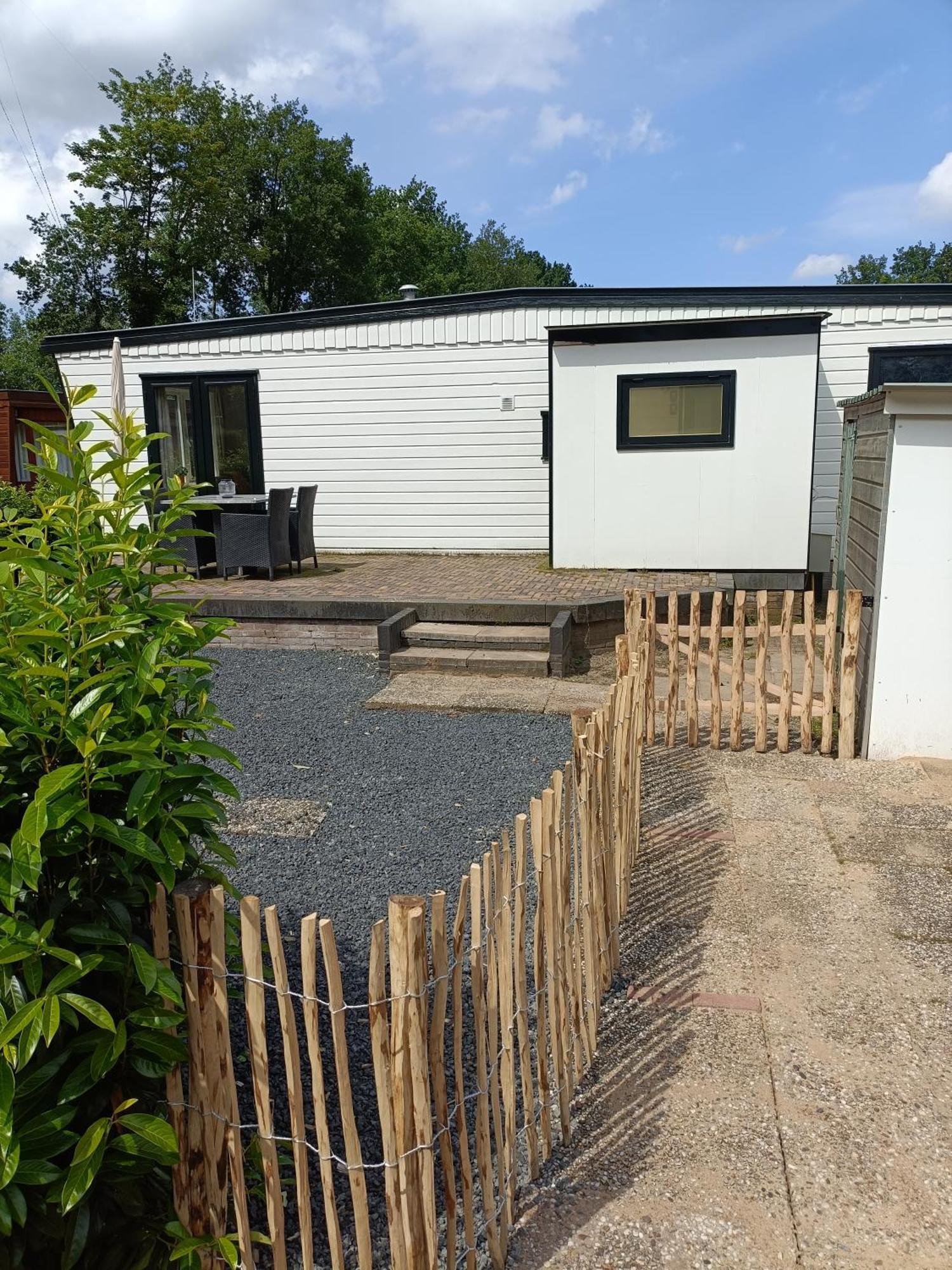 Vakantiehuisje Veluwe Bij Bos, Alleen Voor Recreatie Putten Exterior photo