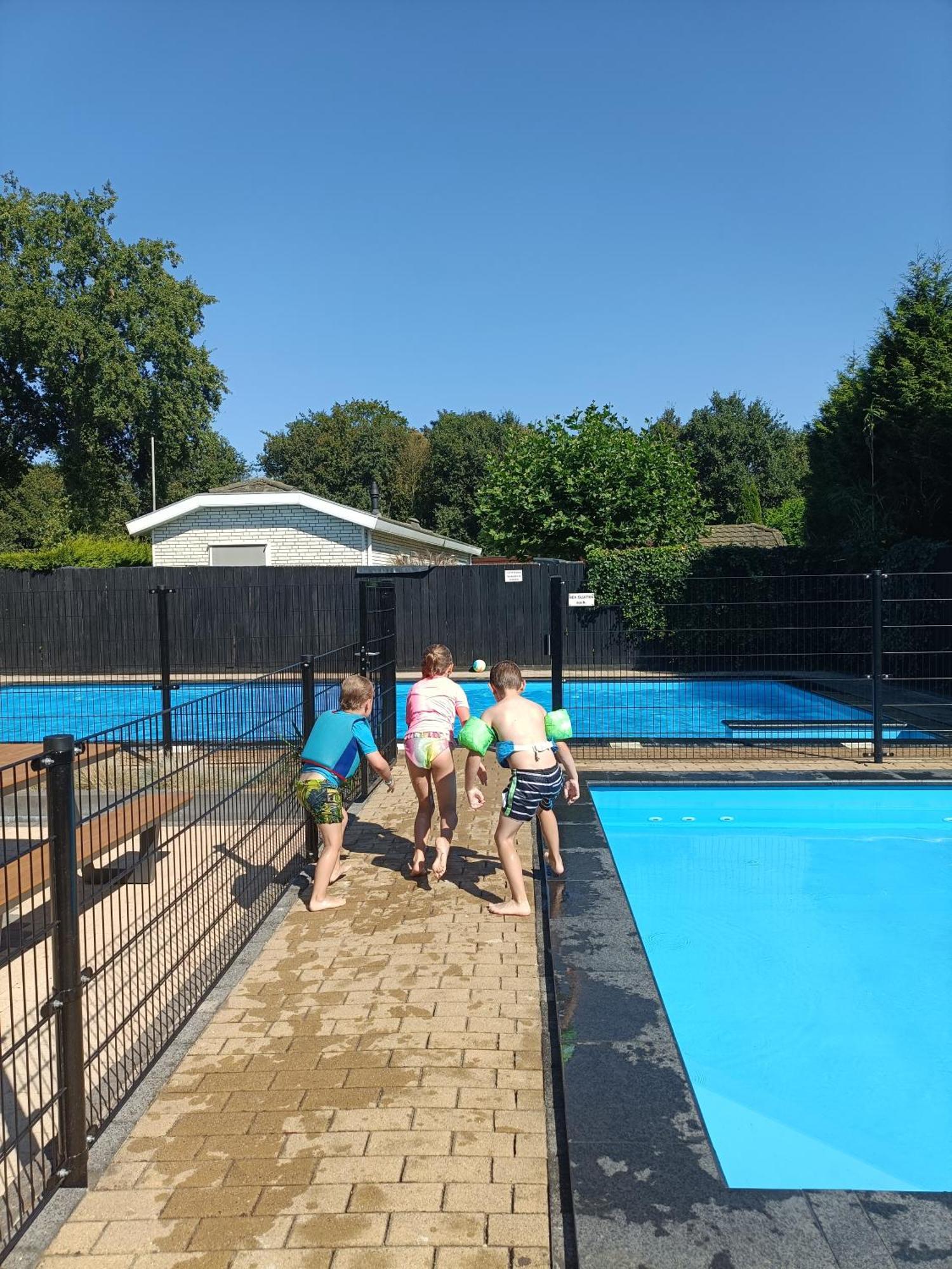 Vakantiehuisje Veluwe Bij Bos, Alleen Voor Recreatie Putten Exterior photo